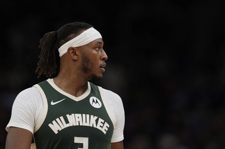 爱游戏入口-雄鹿主场迎战雷霆 迈尔斯·特纳&amp;小凯文·波特因伤缺席比赛