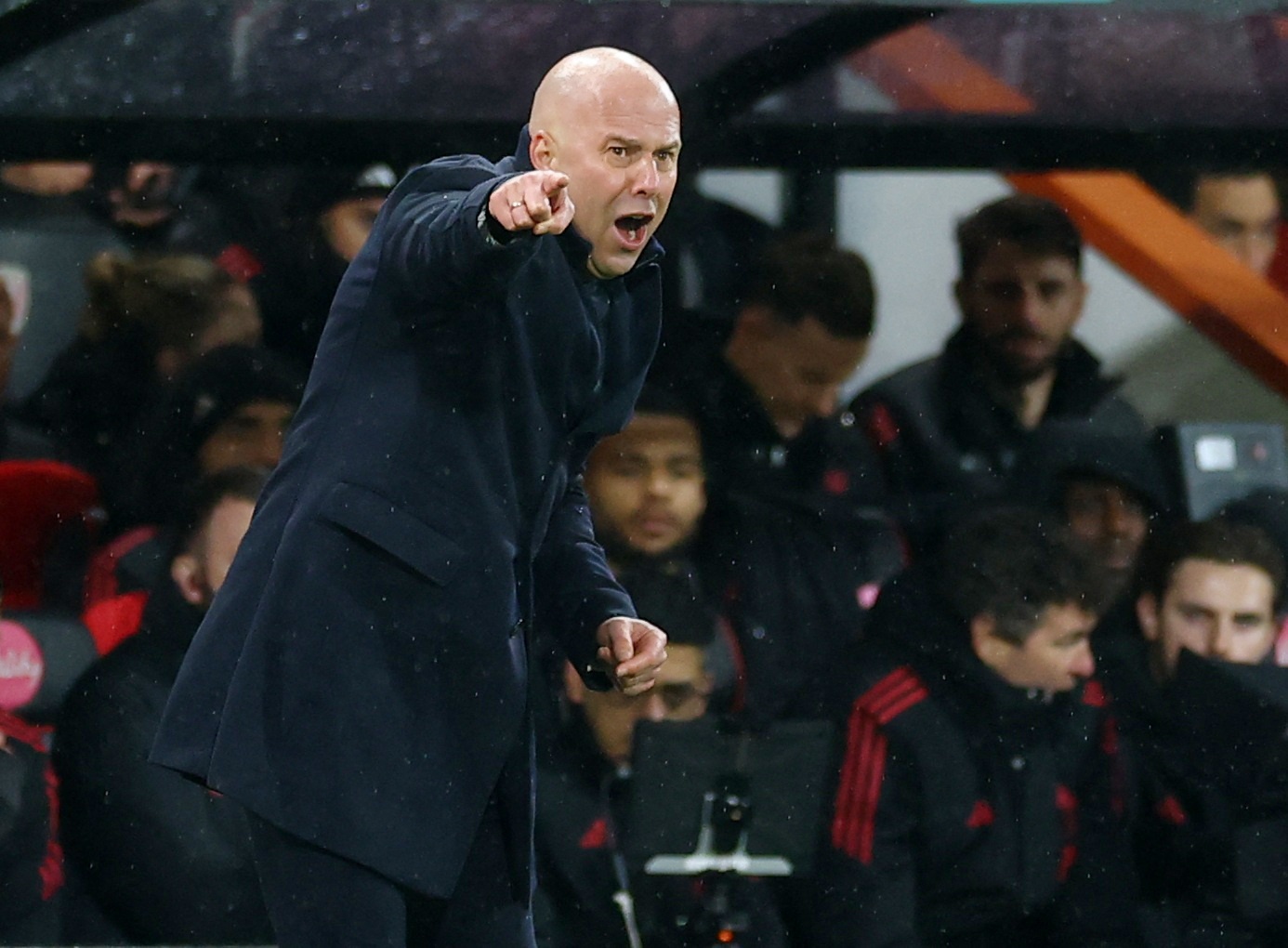 爱游戏手机版-斯洛特称踢得好看＞冠军，奥哈拉：一派胡言，若没进欧冠他该下课